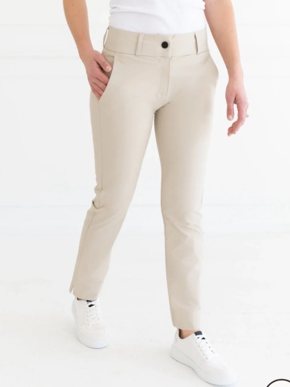 Abendroth Golf Peggy Cropped Trouser Pants Womens Size 2 Performance Stretch Tan